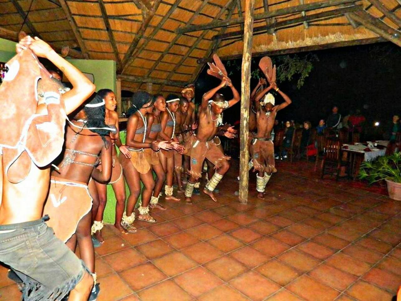 Kwalape Safari Lodge 卡萨内 外观 照片